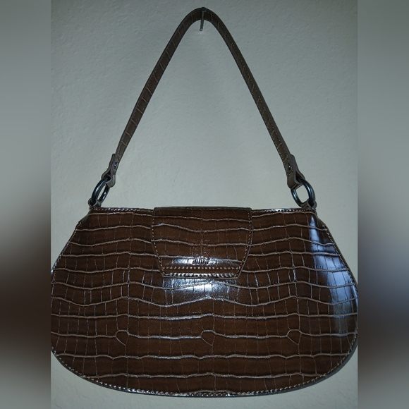 Naturalizer Beanie Textured Shoulder Bag. - Picture 2 of 4